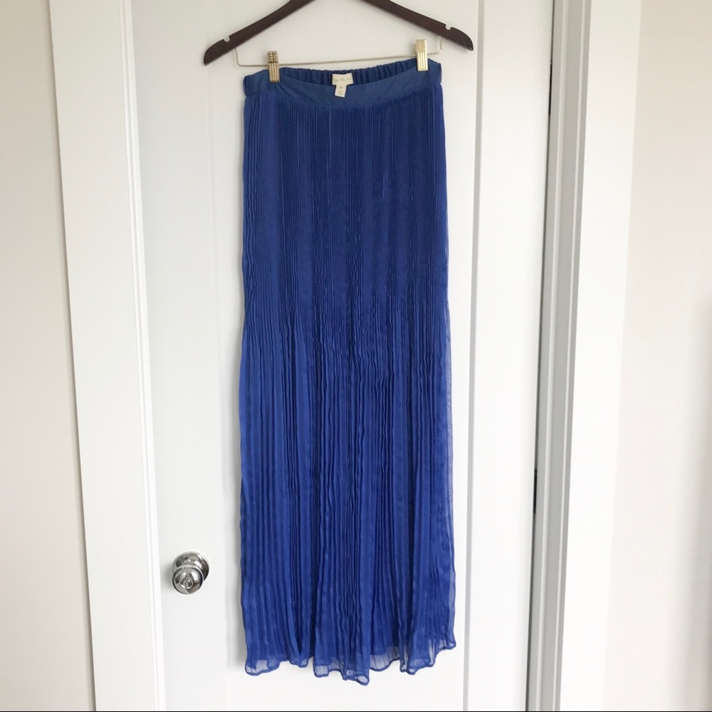 URBAN OUTFITTERS maxi skirt